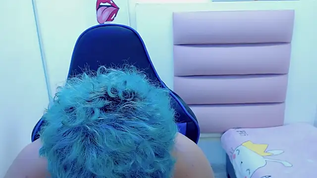 Snapshot of Yosepp_ chatting on January 13, 2025, 7:54 am Yosepp online show from January 13, 2025, 7:54 am