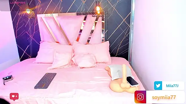 Miia77  online show from March 9, 2026, 2:26 am