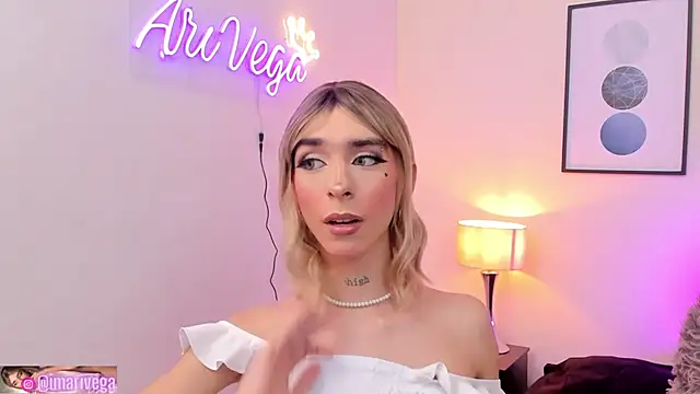 ariivega online show from February 21, 2025, 12:27 am
