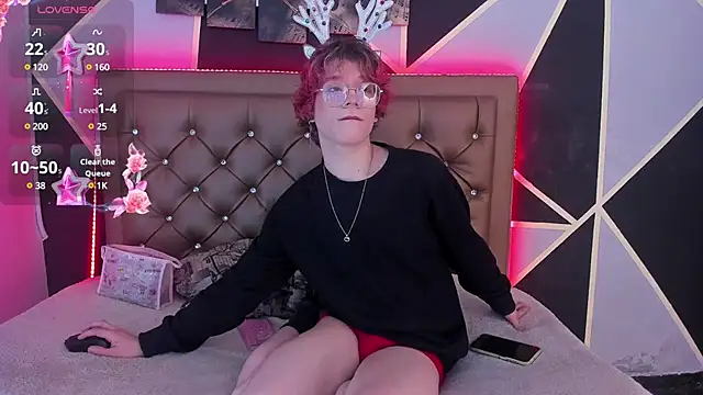 Max lover1 online show from December 23, 2024, 2:50 pm