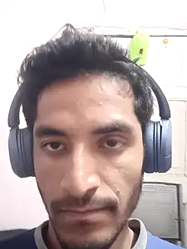 Snapshot of nskgenz chatting on February 8, 2026, 7:45 am nskgenz online show from February 8, 2026, 7:45 am