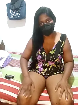 Snapshot of Aroma_Sl chatting on October 18, 2025, 1:12 pm Aroma Sl online show from October 18, 2025, 1:12 pm