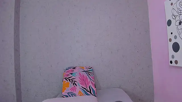 Tiffany mendez online show from October 16, 2025, 12:17 pm