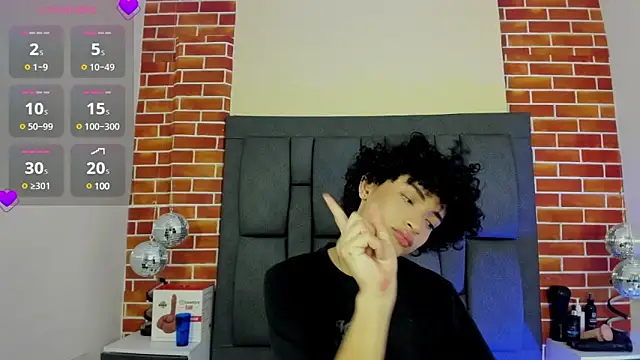 Snapshot of appolo_jay chatting on February 27, 2025, 1:48 am appolo jay online show from February 27, 2025, 1:48 am