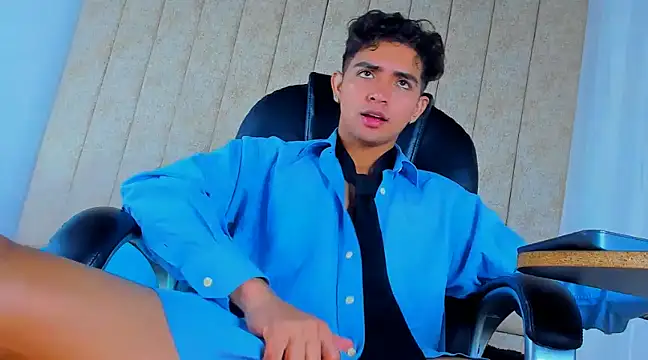 Muichiro tokito1 online show from March 8, 2025, 4:12 am