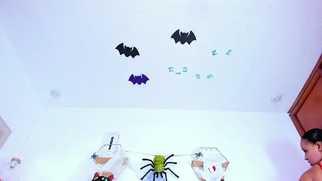 Snapshot of nahomygrey_ chatting on October 14, 2025, 8:09 pm nahomygrey  online show from October 14, 2025, 8:09 pm