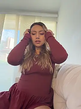 Snapshot of amanda-medrano1 chatting on May 20, 2026, 3:29 pm amanda-medrano1 online show from May 20, 2026, 3:29 pm