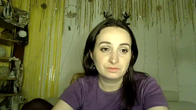 AskMeStandUp online show from March 25, 2026, 11:00 pm