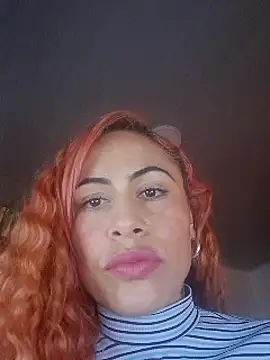 Sexy-Favgirl online show from December 2, 2024, 1:46 pm