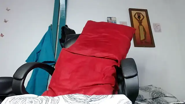 Sexy-Favgirl online show from April 26, 2026, 10:13 am