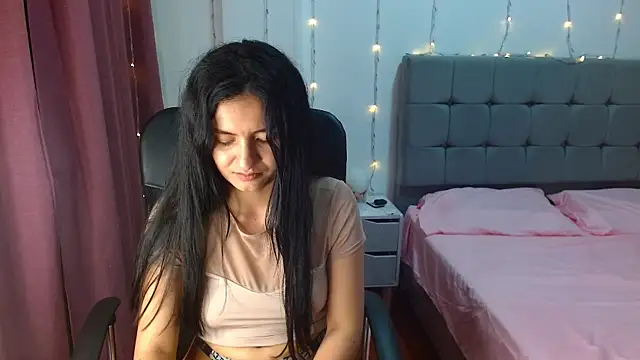 ChloeSanchezx online show from January 11, 2025, 12:12 am