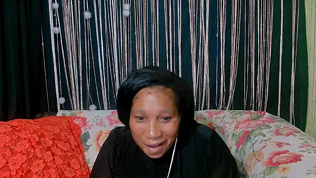 SexcGals online show from October 27, 2025, 7:29 pm