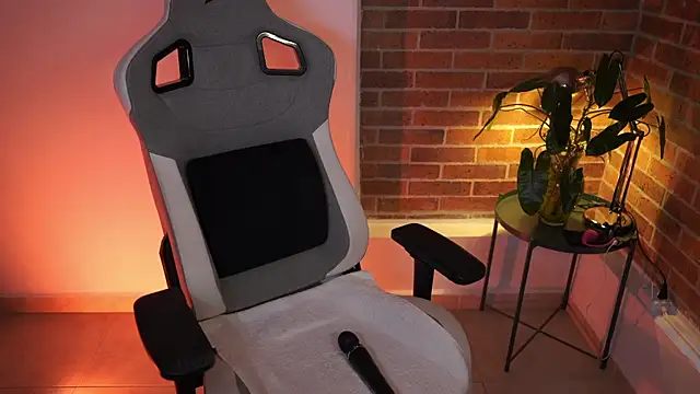 anyacutex online show from January 20, 2025, 10:37 pm