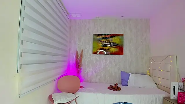 Keni malf online show from September 18, 2025, 3:19 am