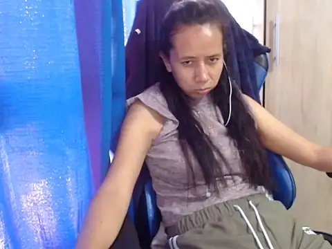 Erotic latina online show from October 3, 2025, 1:08 pm