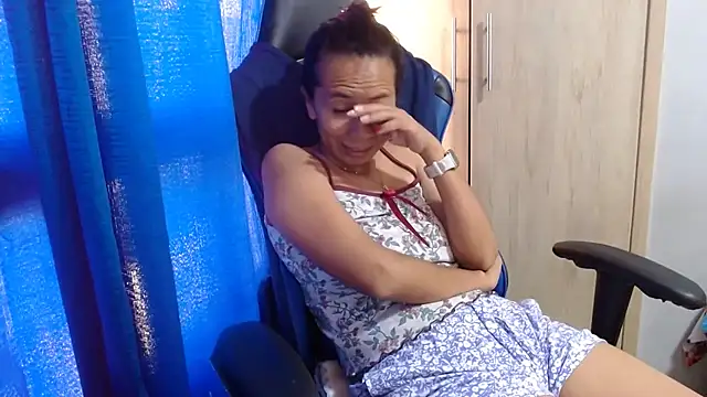 Erotic latina online show from October 7, 2025, 12:13 pm