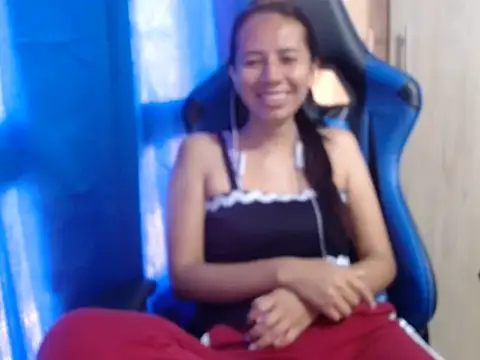 Erotic latina online show from October 21, 2025, 1:23 pm