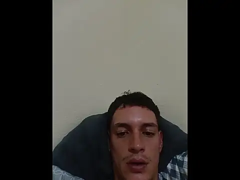 Snapshot of zeus67wrer chatting on November 14, 2025, 5:28 am zeus67wrer online show from November 14, 2025, 5:28 am