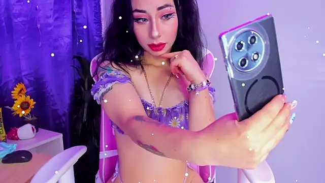 hanna  azumi online show from December 13, 2024, 3:49 am