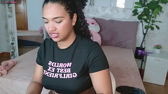 MilaTeenX online show from January 14, 2026, 8:09 am