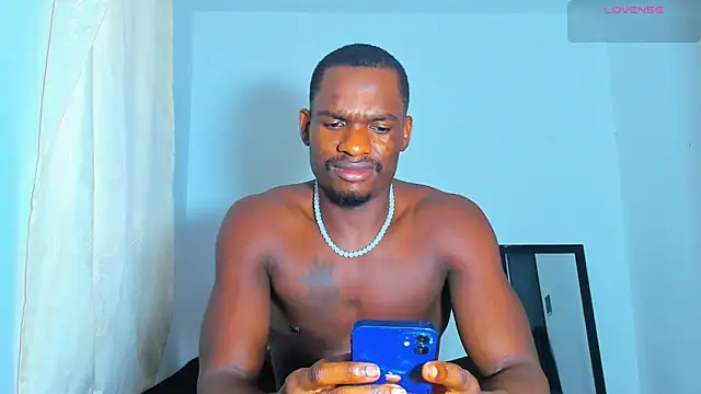 edwin mosquera1 online show from September 29, 2025, 12:32 pm