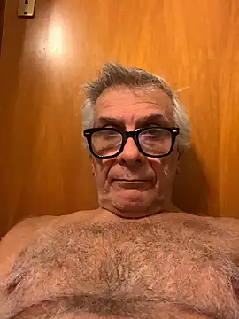 4n4l1zz4m1 online show from January 18, 2026, 12:58 am