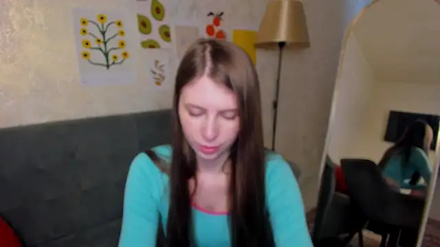 MeganCream online show from March 8, 2025, 8:55 am