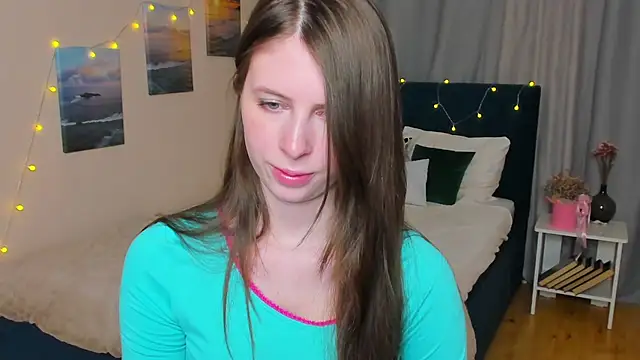 MeganCream online show from March 15, 2025, 1:29 pm