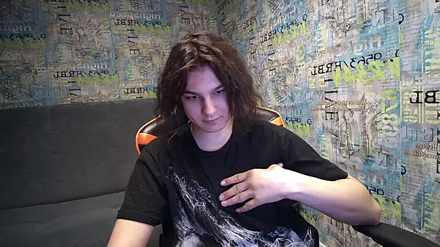 Snapshot of sweet_lucifer666 chatting on March 17, 2025, 2:56 pm sweet lucifer666 online show from March 17, 2025, 2:56 pm