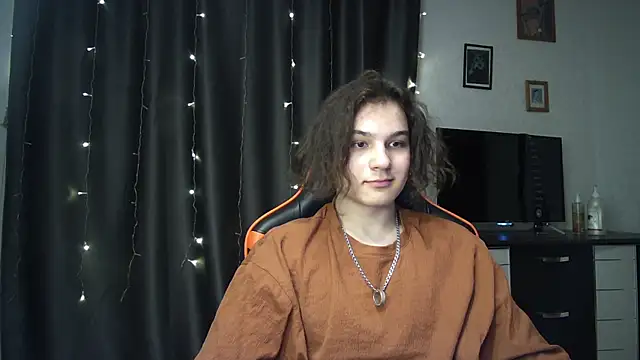 Snapshot of sweet_lucifer666 chatting on March 20, 2025, 7:25 pm sweet lucifer666 online show from March 20, 2025, 7:25 pm