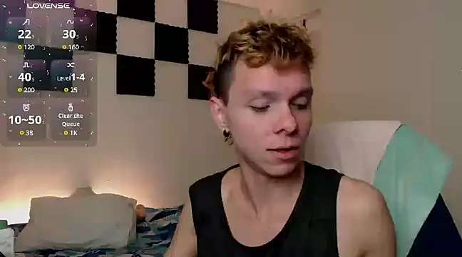 Snapshot of bryamado69 chatting on January 12, 2025, 1:00 am bryamado69 online show from January 12, 2025, 1:00 am