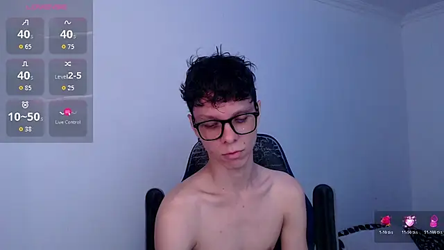 bryamado69 online show from July 6, 2026, 12:35 pm