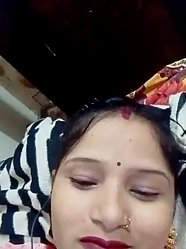 Snapshot of annaya_sweet chatting on October 15, 2025, 9:20 am annaya sweet online show from October 15, 2025, 9:20 am