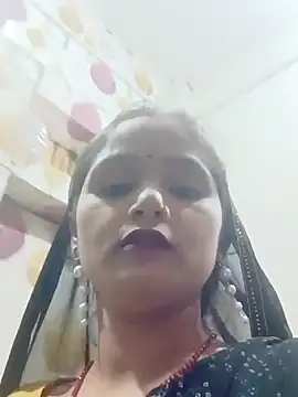 Snapshot of annaya_sweet chatting on October 31, 2025, 8:37 am annaya sweet online show from October 31, 2025, 8:37 am