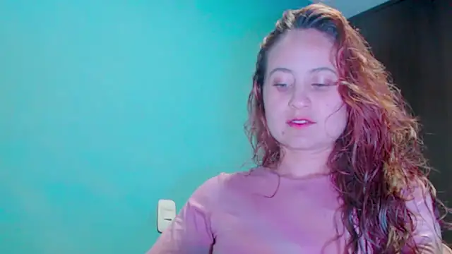 zoe jones3 online show from February 1, 2025, 11:37 pm