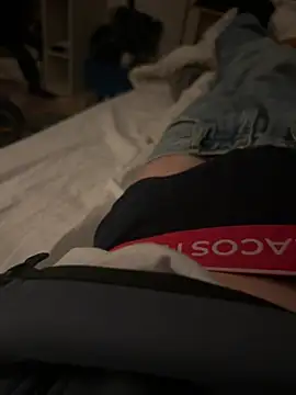 Snapshot of pignoufe chatting on March 12, 2026, 11:55 pm pignoufe online show from March 12, 2026, 11:55 pm