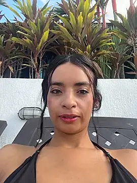 Laura fernandezII online show from June 23, 2026, 9:02 pm