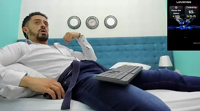 MAXIMUS MASTE3 online show from December 17, 2024, 3:06 am