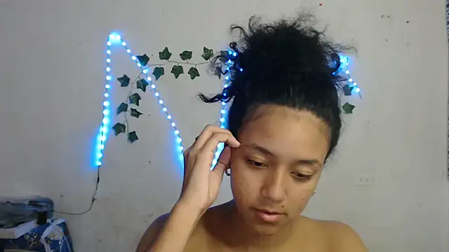 ley blus10 online show from January 8, 2025, 7:34 am