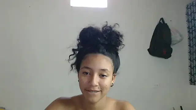 ley blus10 online show from February 13, 2025, 3:56 pm