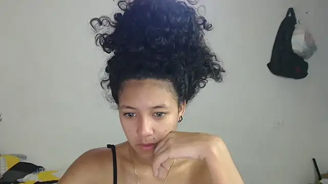 ley blus10 online show from February 24, 2025, 1:31 pm