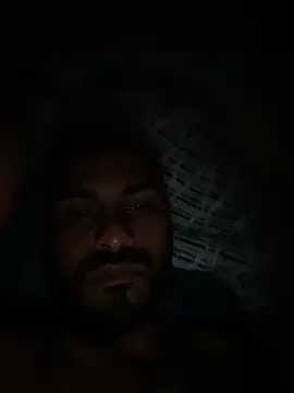 Snapshot of islandvybee55 chatting on January 26, 2025, 11:18 pm islandvybee55 online show from January 26, 2025, 11:18 pm