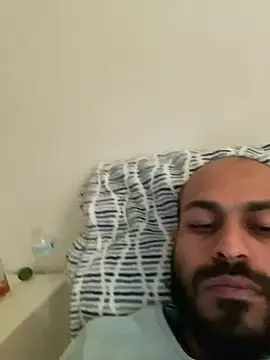 Snapshot of islandvybee55 chatting on February 8, 2025, 10:29 pm islandvybee55 online show from February 8, 2025, 10:29 pm