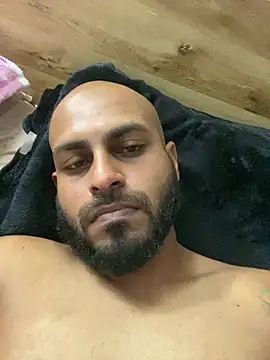 islandvybee55 online show from March 10, 2026, 2:44 pm