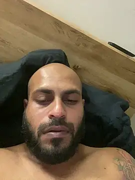 islandvybee55 online show from March 14, 2026, 1:12 am