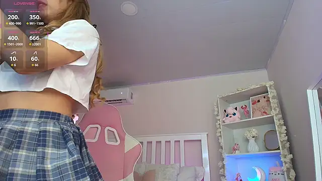 Snapshot of ely_cherry18 chatting on March 24, 2026, 11:54 pm ely cherry18 online show from March 24, 2026, 11:54 pm