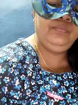 Snapshot of tamilthanushri chatting on February 8, 2025, 6:22 pm tamilthanushri online show from February 8, 2025, 6:22 pm