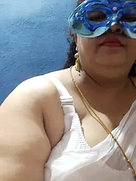 Snapshot of tamilthanushri chatting on March 11, 2025, 8:41 am tamilthanushri online show from March 11, 2025, 8:41 am