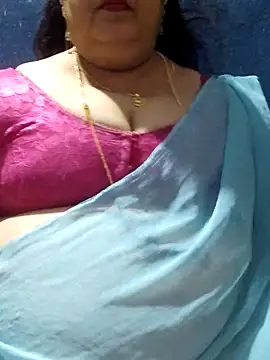 Snapshot of tamilthanushri chatting on October 9, 2025, 1:53 pm tamilthanushri online show from October 9, 2025, 1:53 pm