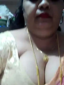 Snapshot of tamilthanushri chatting on October 12, 2025, 8:19 pm tamilthanushri online show from October 12, 2025, 8:19 pm